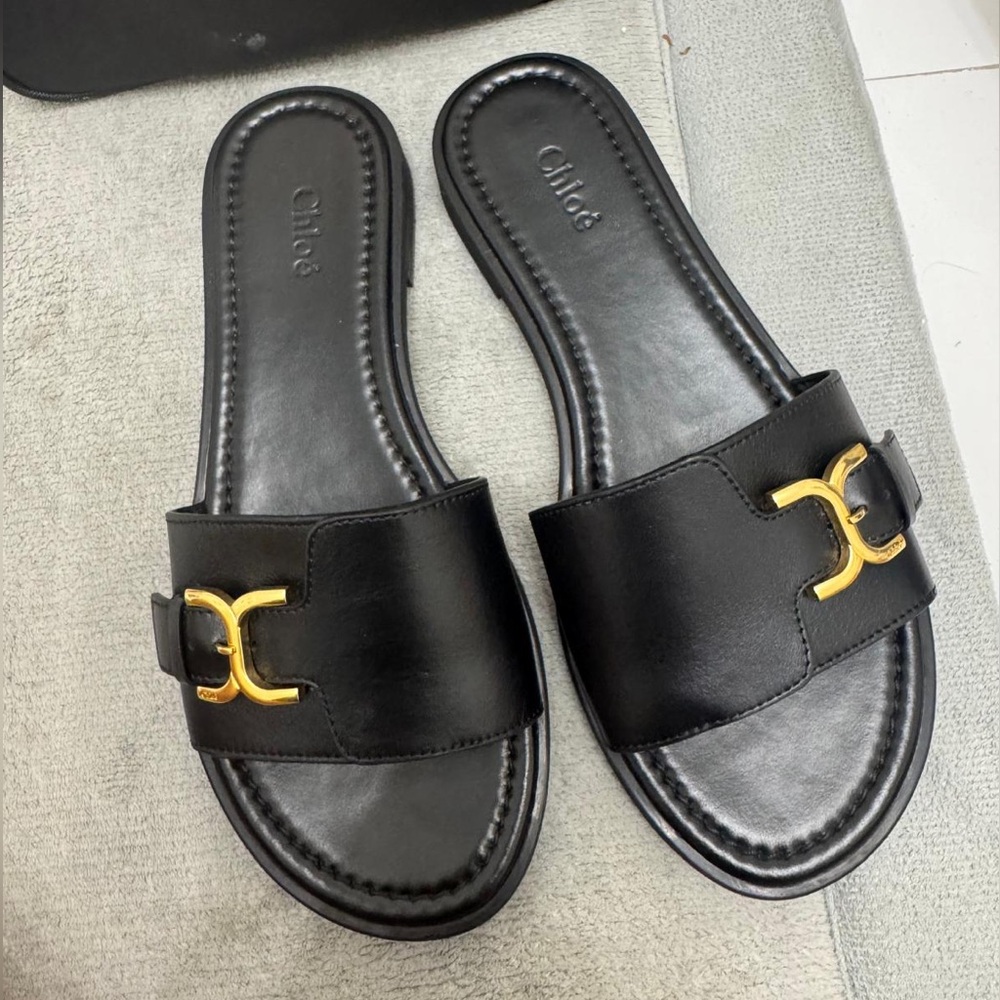 LIKE NEW Chloe Marcie leather slide sandals size 38 black
